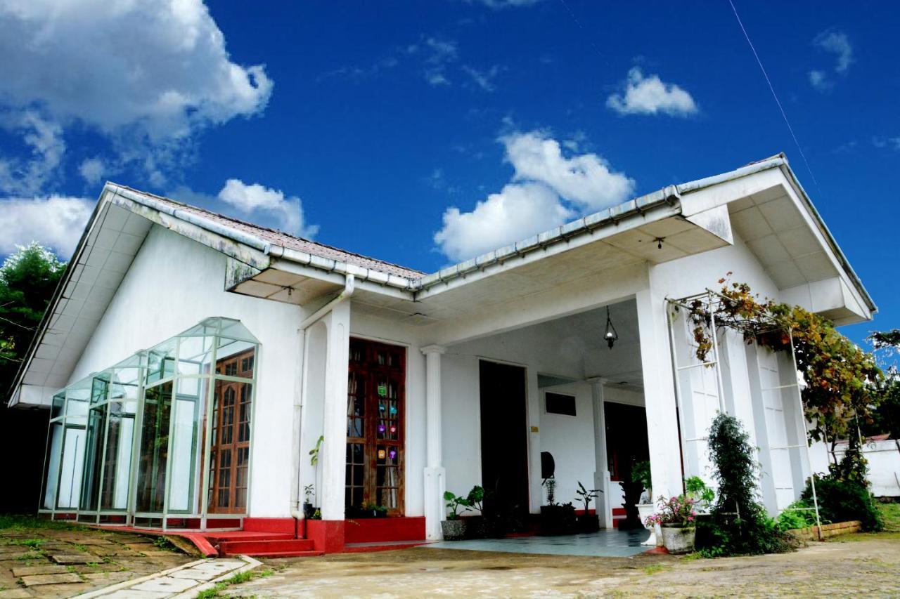 The West Gate Bungalow Nuwara Eliya Eksteriør bilde